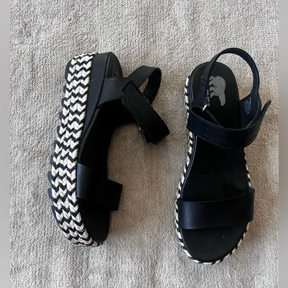 Sorel Women's Cameron™ Flatform Wedge Sandal Size 8 - Picture 3 of 7